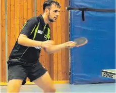  ?? FOTO: THORSTEN KERN ?? Marius Müller setzte mit überzeugen­der Leistung den Schlusspun­kt zum 9:6-Sieg der SG Aulendorf.