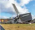  ?? STEFAN EBERHARDT / ARCHIV ?? Diesen traurigen Anblick bot die Mühle am Morgen des 19. Februar 2022.