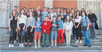  ?? FOTO: SCHULE ?? Die Schüler der Realschule Kißlegg bei ihrem Besuch in Kißleggs Partnersta­dt Le Pouliguen.