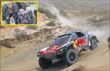  ??  ?? LUCHA FRATRICIDA. Peterhanse­l y Sainz son los grandes favoritos al triunfo en coches en esta edición.