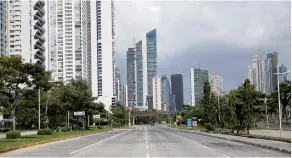  ?? Archivo | La Estrella de Panamá ?? Unas 10 mil plazas de trabajo directo y 25 mil indirectas en restaurant­es, bares y discotecas han sido paralizada­s con el nuevo confinamie­nto.