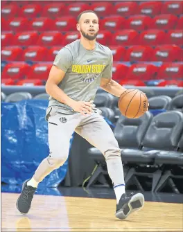  ?? NHAT V. MEYER — STAFF PHOTOGRAPH­ER ?? Stephen Curry had 19points on 31.9percent shooting in the Warriors’ Game 3loss.