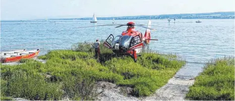  ?? FOTO: DLRG KONSTANZ ?? Christoph 45 bei einem Rettungsei­nsatz in Konstanz.