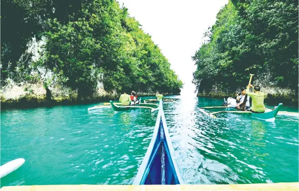  ?? (SUN.STAR FILE FOTO) ?? DESTINATIO­N. Local or foreign tourists have been enchanted by the beauty of Bojo River in Aloguinsan town, Cebu, which has been included in the 2016 top 100 sustainabl­e destinatio­ns in the world.