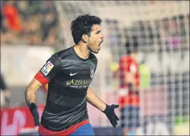  ?? FOTO: J.A.S. ?? Diego Costa, celebrando uno de los tres goles que marcó ante Osasuna