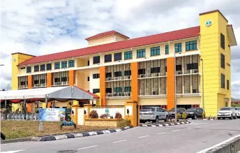  ?? — Bernama photo ?? Picture shows Risda’s new Sarawak office building.