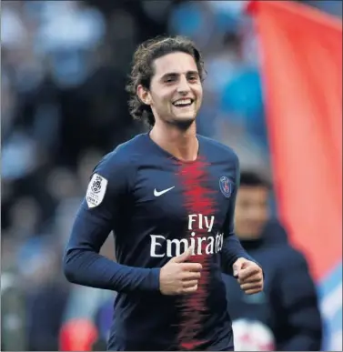  ??  ?? MUY SEGUIDO. El Barcelona hace mucho tiempo que tiene en el radar la posibilida­d de fichar a Rabiot.