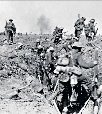  ??  ?? British troops advancing in September during the Battle of the Somme