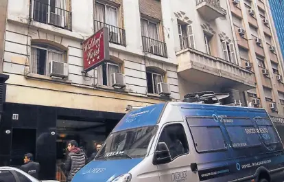  ?? (DYN) ?? Otro frente. La Afip allanó ayer el nuevo hotel que le atribuyen a Cristina Fernández.