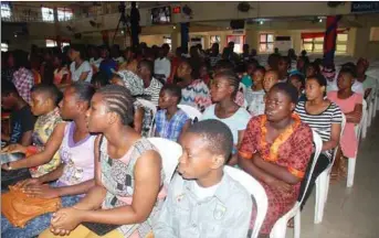  ??  ?? A cross-section of youths listening to Okeowo