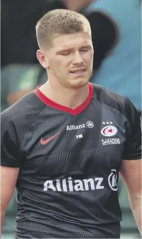  ??  ?? 0 Saracens’ Owen Farrell leaves the field after his dismissal against Wasps, while Novak Djokovic reacts after inadverten­tly hitting a line judge with a ball.