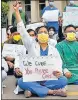  ?? ?? Doctors protest delay in NEETPG counsellin­g, in Delhi.