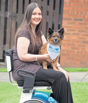  ??  ?? Jo Knowlton with her dog Chino.