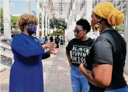  ?? ?? LaTonya Robinson, left, is the senior vice provost for student affairs and dean of students at UTSA. She provides leadership and oversight to 10 student affairs department­s and is described as a champion for diversity, equity and inclusion. Robinson joined the university in 2017.