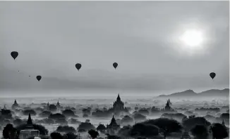  ??  ?? Bagan sunrise