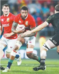  ??  ?? Big impact: Courtney Lawes