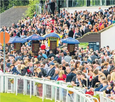  ?? Picture: Steve MacDougall. ?? The Gold Cup has previously seen crowds of 10,000 at Perth Racecourse.