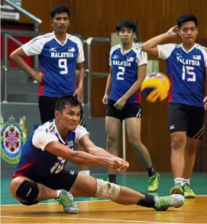 ?? – S.S. KANESAN/ The Star ?? Against all odds: The SEA Games men’s volleyball team believe they have a good chance of winning a medal.