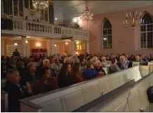  ??  ?? Frelserens kirke var nesten fullsatt tirsdag kveld.