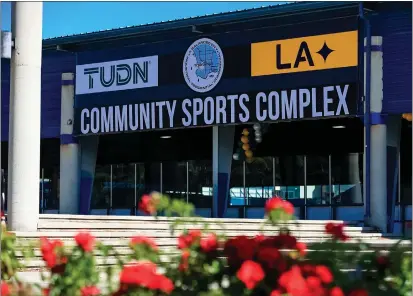  ?? COURTESY OF MAJOR LEAGUE SOCCER/LA GALAXY ?? Sports broadcasti­ng network TUDN and the Galaxy funded upgrades to Charles H. Wilson Park’s roller rink. The new facility is outfitted for roller hockey, pickleball, futsal, and youth basketball.