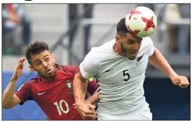  ?? (Photos AFP) ?? Bernardo Silva a inscrit le deuxième but portugais avant de sortir sur blessure à la pause, touché à la cheville gauche.