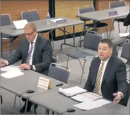  ?? SCREENSHOT BY DARRYL KINSEY JR. ?? Michael Heim, assistant superinten­dent of supporting services, left and Steve Andritz, director of planning and constructi­on, right, spoke to board members about funds for school constructi­on on Monday.