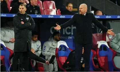  ?? ?? Sean Dyche’s Everton side have conceded five penalties in the Premier League this season. Photograph: Javier García/Shuttersto­ck