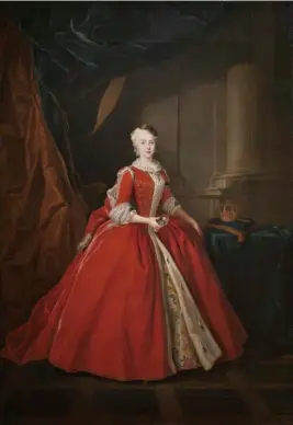  ??  ?? Los cuadros de esta página se encuentran en la sala 39, conocida como el Gabinete de Descanso de sus Majestades. Arriba: La Familia de Felipe V. Óleo de Louis-michel van Loo (1743). María Amalia de Sajonia, reina de España. Óleo de Louis Silvestre (1738).