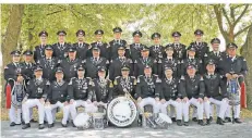  ?? FOTO: VEREIN ?? Auch im Jubiläumsj­ahr ist Blau die Farbe der Uniformen von „Germania“Hoisten. 31 aktive und 240 passive Mitglieder zählt das Korps.