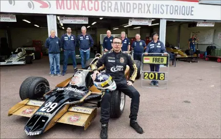  ?? (Photos JSGA et M. A.) ?? Lajoux (ci-dessus), le seul porte-drapeau monégasque du Grand Prix historique, a testé sa monture hier (ci-dessous).