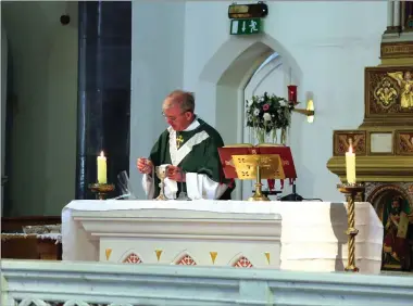  ?? Photos: Sheila Fitzgerald ?? Canon Toby Bluett celebratin­g Mass in the Church of the Immaculate Conception, Kanturk, on July 5th, the first Sunday Masses were open to the public since March.