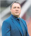  ?? ?? Malky Mackay