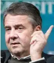  ?? Foto: dpa/Bernd von Jutrczenka ?? Sigmar Gabriel ist als Vorsitzend­er der Atlantik-Brücke im Gespräch.