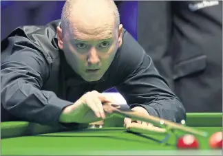  ??  ?? Graeme Dott will attempt to qualify for the World Championsh­ip