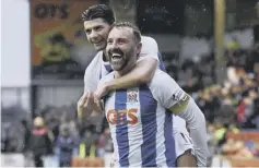  ??  ?? 0 Kris Boyd and Jordan Jones celebrate Kilmarnock’s second.