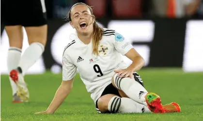  ?? ?? Simone Magill’s devastatin­g injury against Norway has galvanised the team to bounce back from their opening defeat. Photograph: John Sibley/Reuters