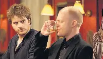  ??  ?? GLASS ACT But real drinking went on off-screen