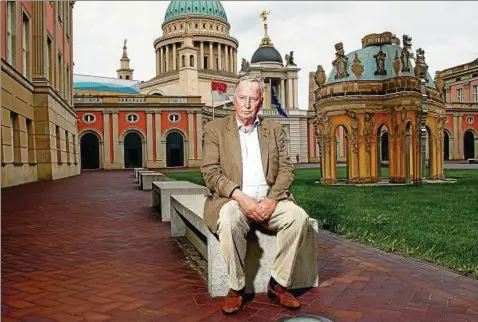  ?? Foto: Jörg Krauthöfer ?? Alexander Gauland im Innenhof des Brandenbur­ger Landtags in Postdam.