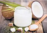  ?? DREAMSTIME ?? Adding coconut oil to your rosacea treatment can keep your skin from feeling too tight.