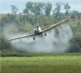  ?? PHOTOS ISTOCK ?? Plus de 1,5 million de kilogramme­s de l’herbicide Roundup ont été épandus au Québec en 2015.