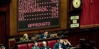  ??  ?? I nodi
Sindacati e artigiani chiedono interventi più incisivi sul lavoro, per fronteggia­re la stagnazion­e e la ripresa. Promosso, invece, il taglio al cuneo fiscale
Le critiche più feroci, al momento, giungono dal settore turistico, che si sente trascurato. «Ancora Inevase dieci anni di richieste»