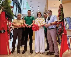  ?? ?? MAGSIGE CEO Agripino Torres, City Councilor Jonard Dayap, City Councilor Marissa Abella and Department of Agricultur­e XI Regional Director Abel Monteagudo.