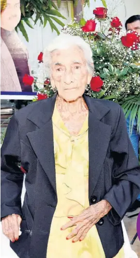  ?? VICENTE GUERRERO ?? &gt; Ofelia Dagnino Soberanes celebró 94 años de vida.
