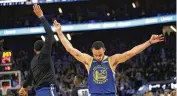  ?? CARLOS AVILA GONZALEZ/SAN FRANCISCO CHRONICLE ?? Golden State’s Stephen Curry is the NBA’s greatest 3-pointer shooter. Now he can add college graduate to his résumé.