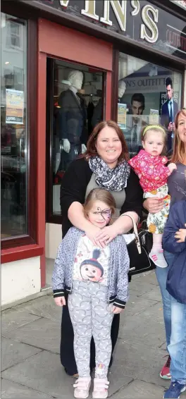  ??  ?? Katie May Walsh, Carina Walsh, Thea Callaghan, Carolyn Beirne and Logan Beirne at Lavin’s Outfitters and Currids Pharmacy 10th