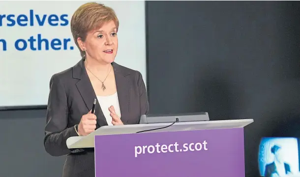  ??  ?? BRIEFING: First Minister Nicola Sturgeon during the Scottish Government’s coronaviru­s daily update in Edinburgh yesterday.