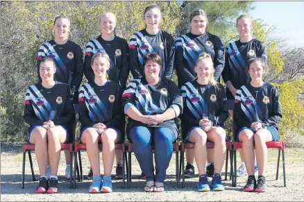  ??  ?? SO CLOSE: Wimmera interleagu­e netballers came up just short in their clash with Murray at the weekend, losing by a single goal. The team, from back left, Georgia Hiscock, Emma Buwalda, Victoria Taylor, Kirby Knight and Jessica Kelly; and front, Kiana Marshman, Olivia Jones, coach Pauline Butler, Tamika Mentha and Lauren Tink.