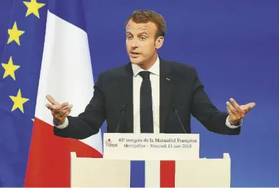  ?? LaPresse ?? En Marche e rivaliIl presidente Emmanuel Macron A destra, Marine Le Pen e Jean-Luc Melenchon