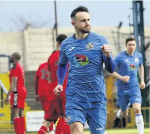  ?? Www.mphotograp­hic.co.uk ?? ●●Matty Warburton, who scored 48 goals in 98 games after signing from Curzon Ashton, joined Northampto­n this week
