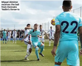  ??  ?? Miguel Almiron receives the ball from DeAndre Yedlin’s throw-in